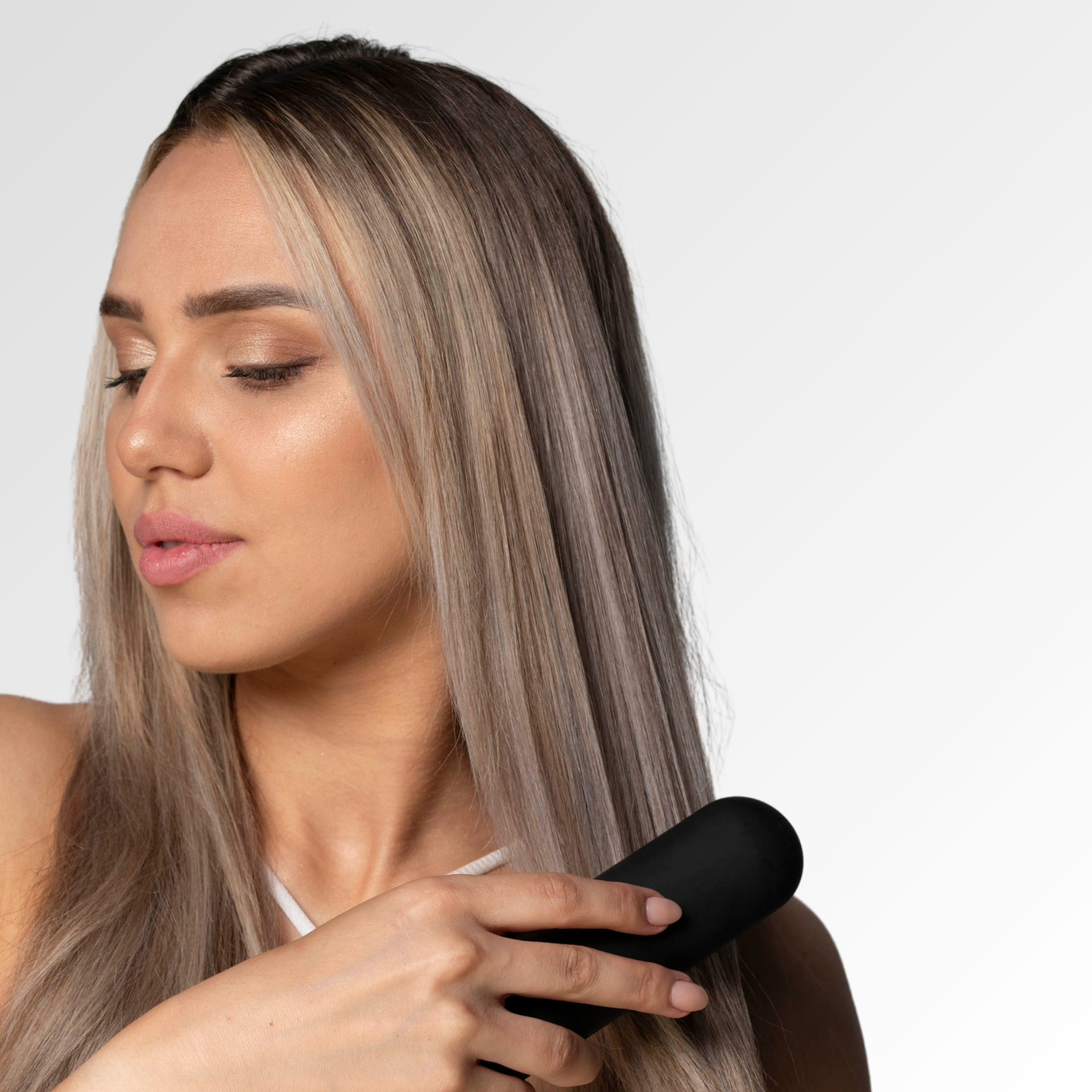 Whipl™ Go! - tragbare Glättungsbürste